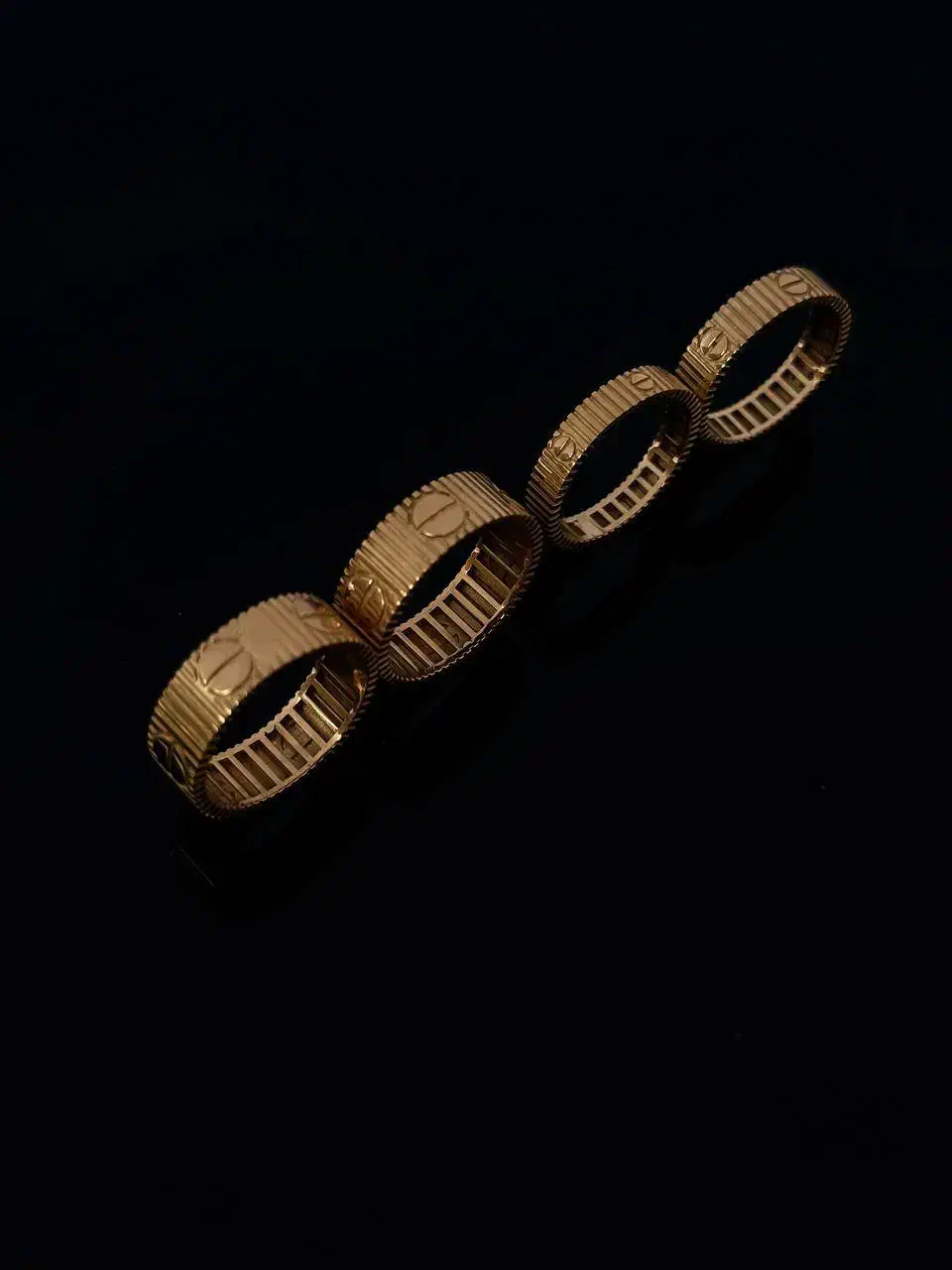 انگشتر کارتیه لیمیتد|جواهرات|قم, ارم|دیوار