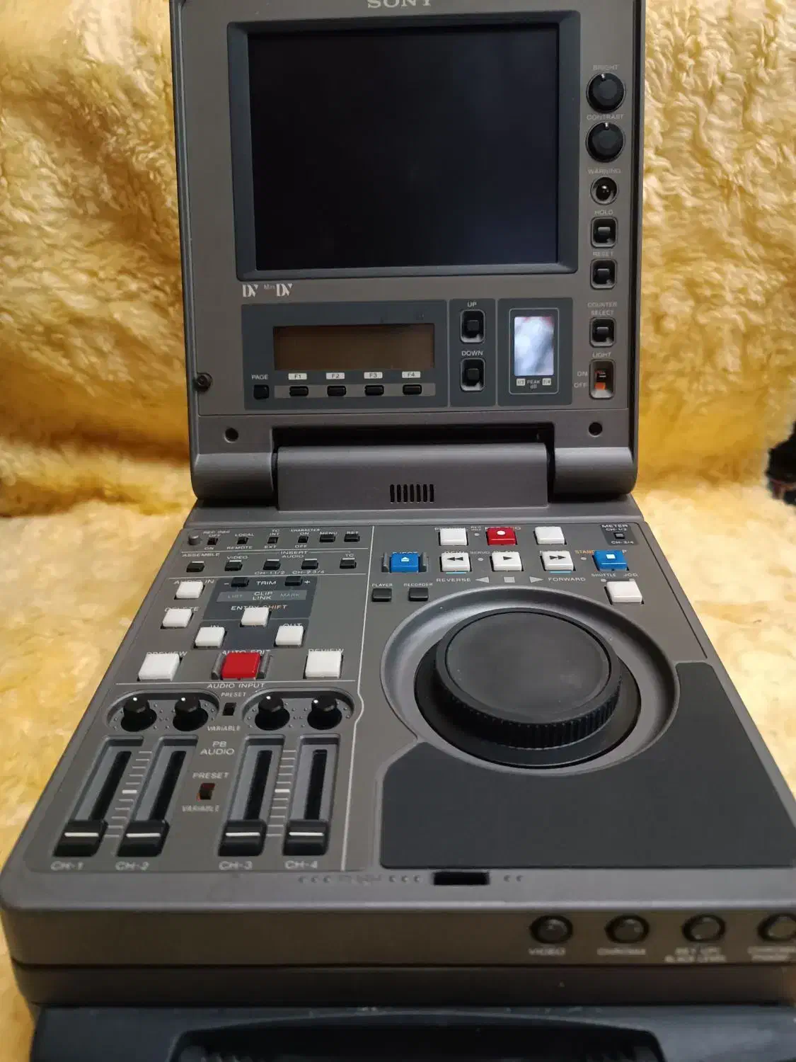 Sony DSR-70P در Vintagevcr1|پخش‌کننده DVD و ویدیو|تهران, شارق|دیوار
