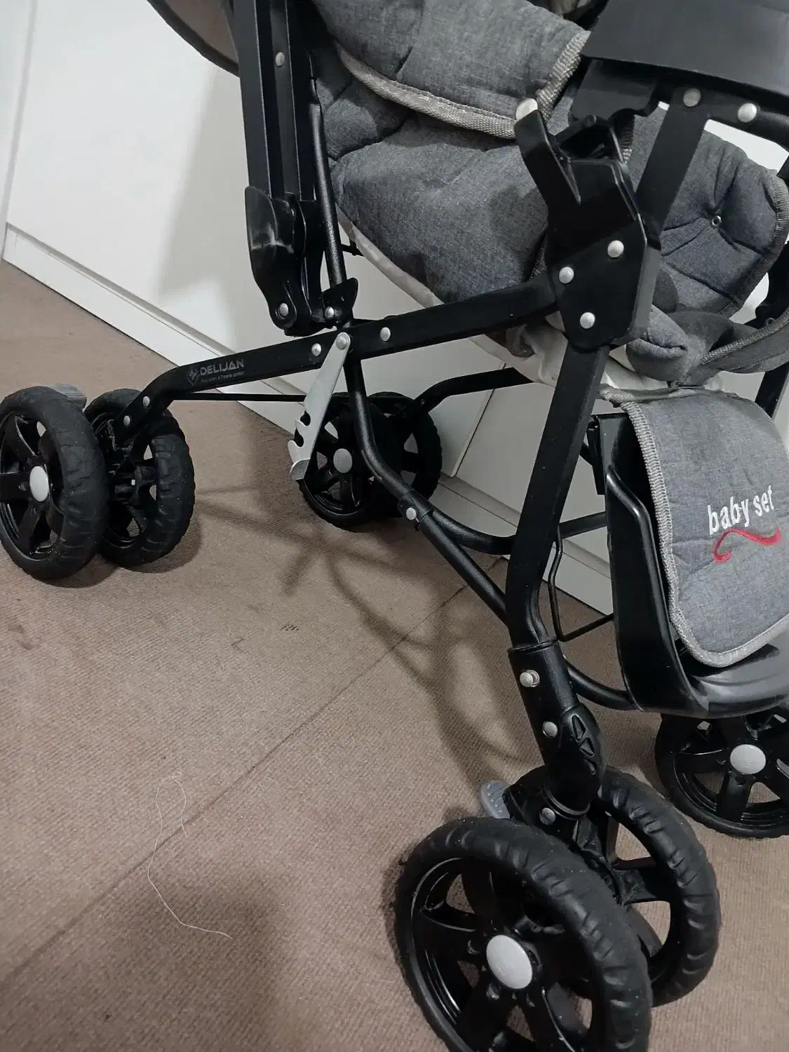 کالسکه رنگ اسپورت دخترانه یا پسرانه|کالسکه و لوازم جانبی|ارومیه, |دیوار