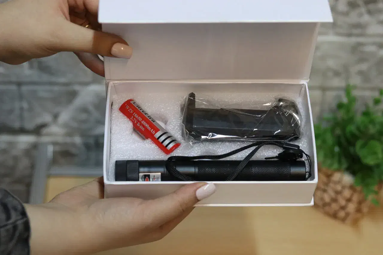 لیزر پوینتر حرارتی مدل Laser303|اسباب‌‌بازی|بندر انزلی, باغ زمانی|دیوار