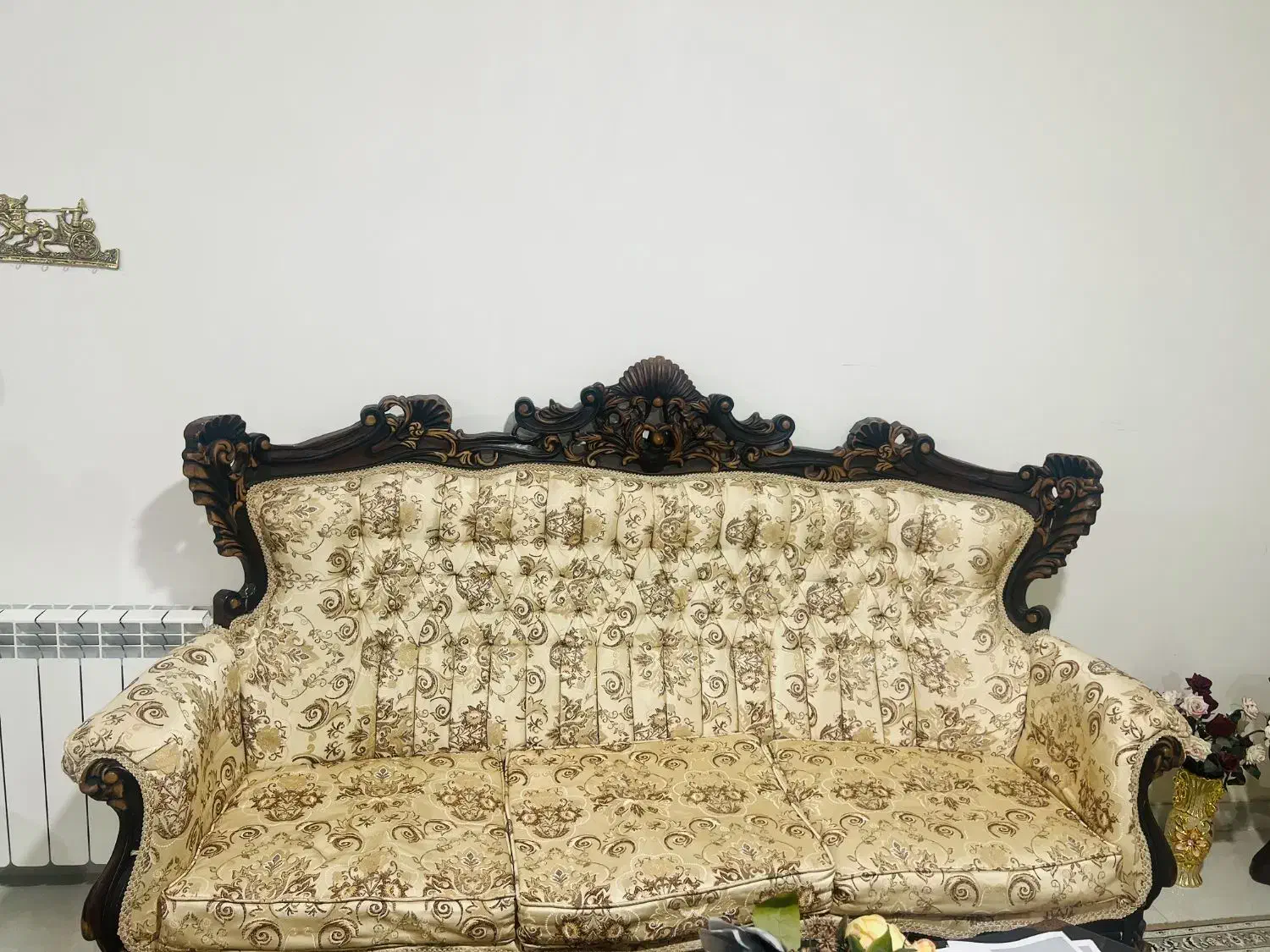 مبل ۹نفره سلطنتی|مبلمان خانگی و میز عسلی|گیلان غرب, |دیوار