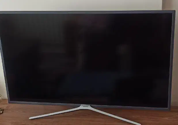 تلویزیون سامسونگ|تلویزیون و پروژکتور|پرند, فاز ۶|دیوار