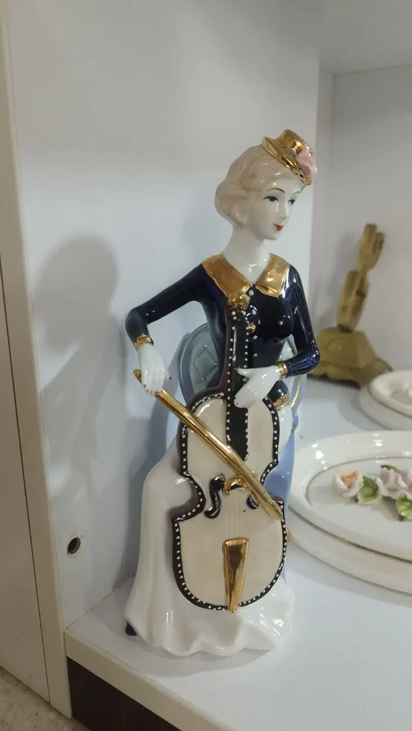 اشیا|مجسمه، تندیس، ماکت|کرج, عظیمیه|دیوار