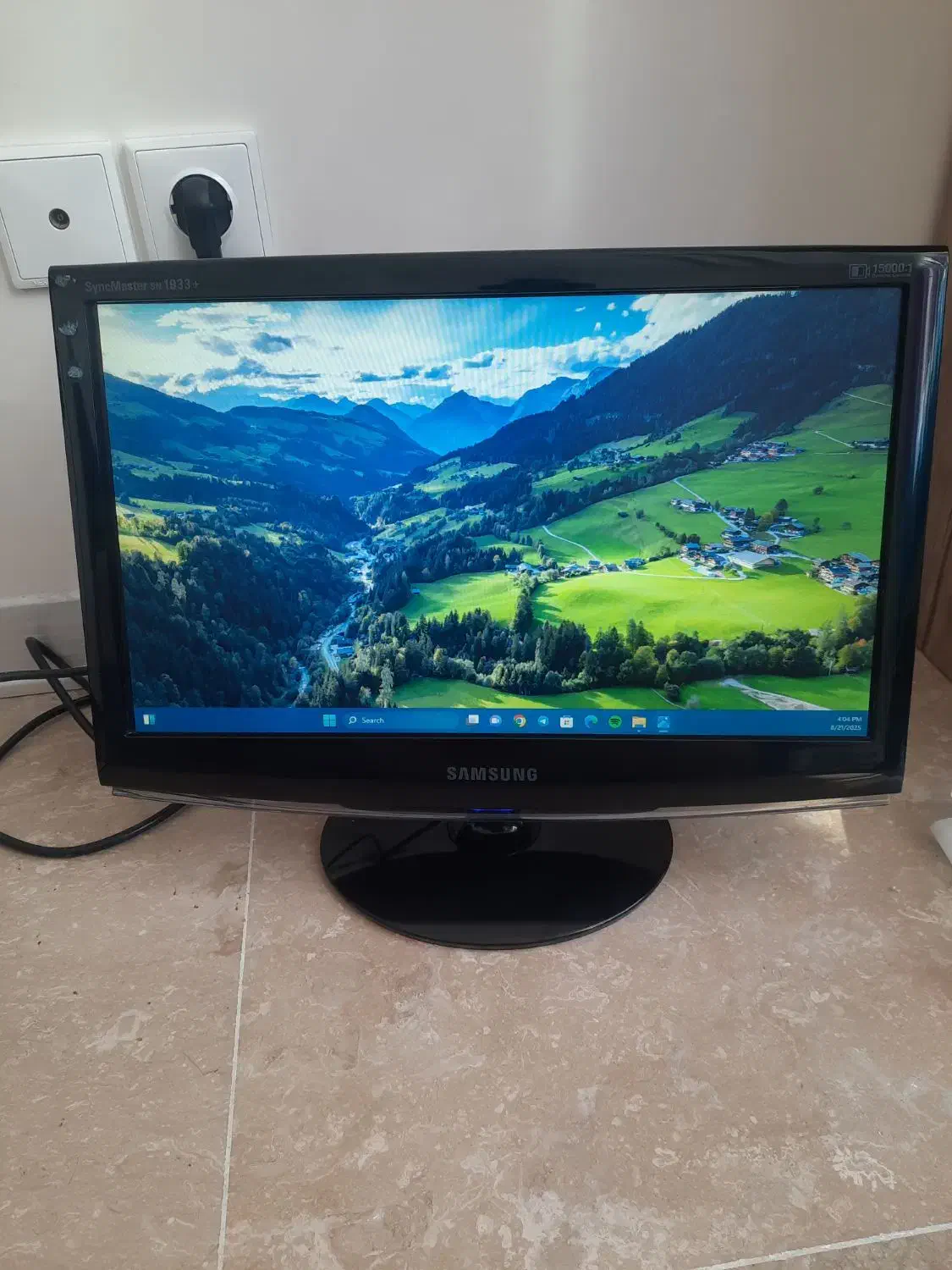 مانیتور ۱۹ اینچ سامسونگ HDMI|قطعات و لوازم جانبی رایانه|تهران, پاسداران|دیوار