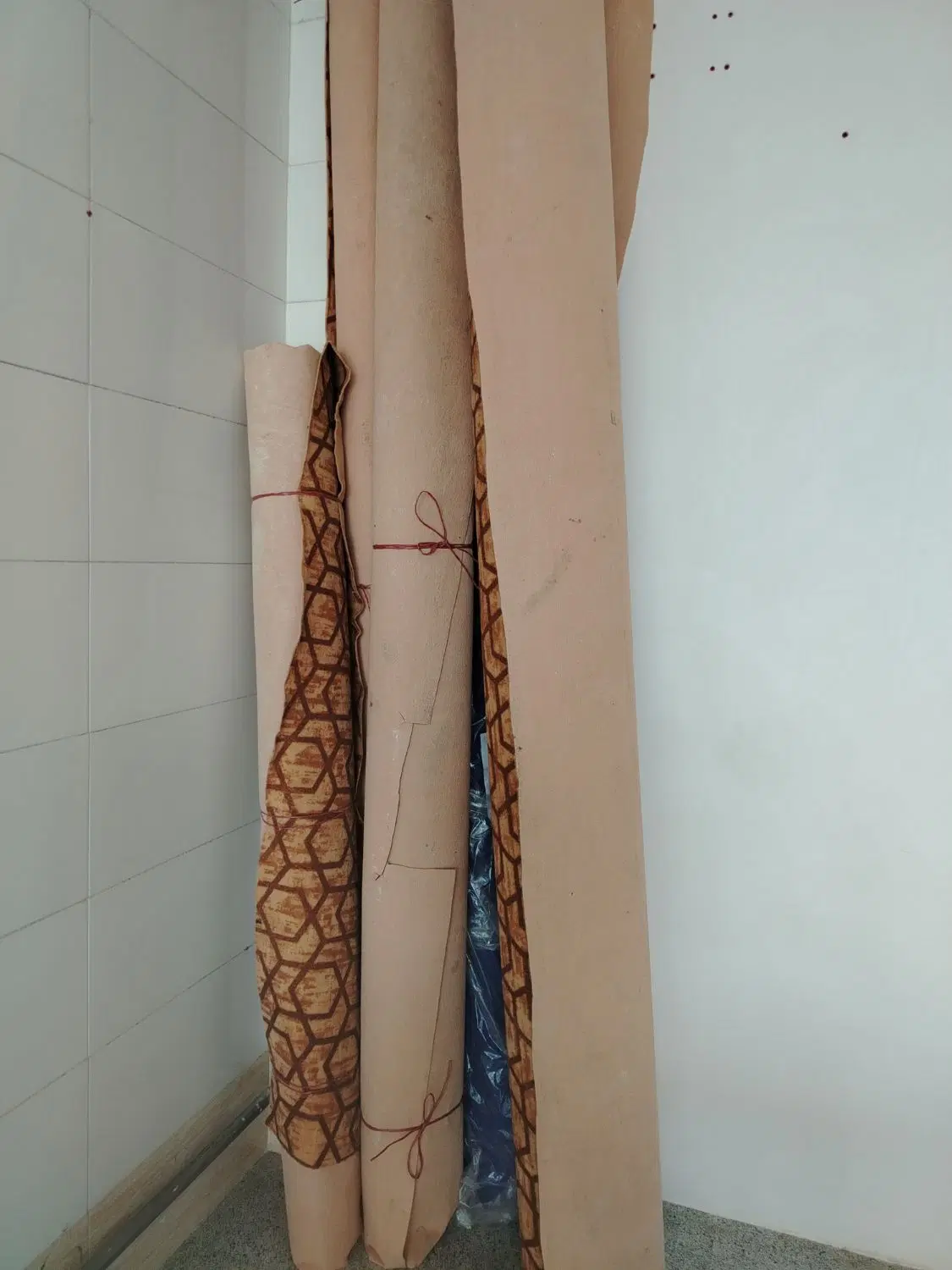 موکت|موکت|خوی, |دیوار