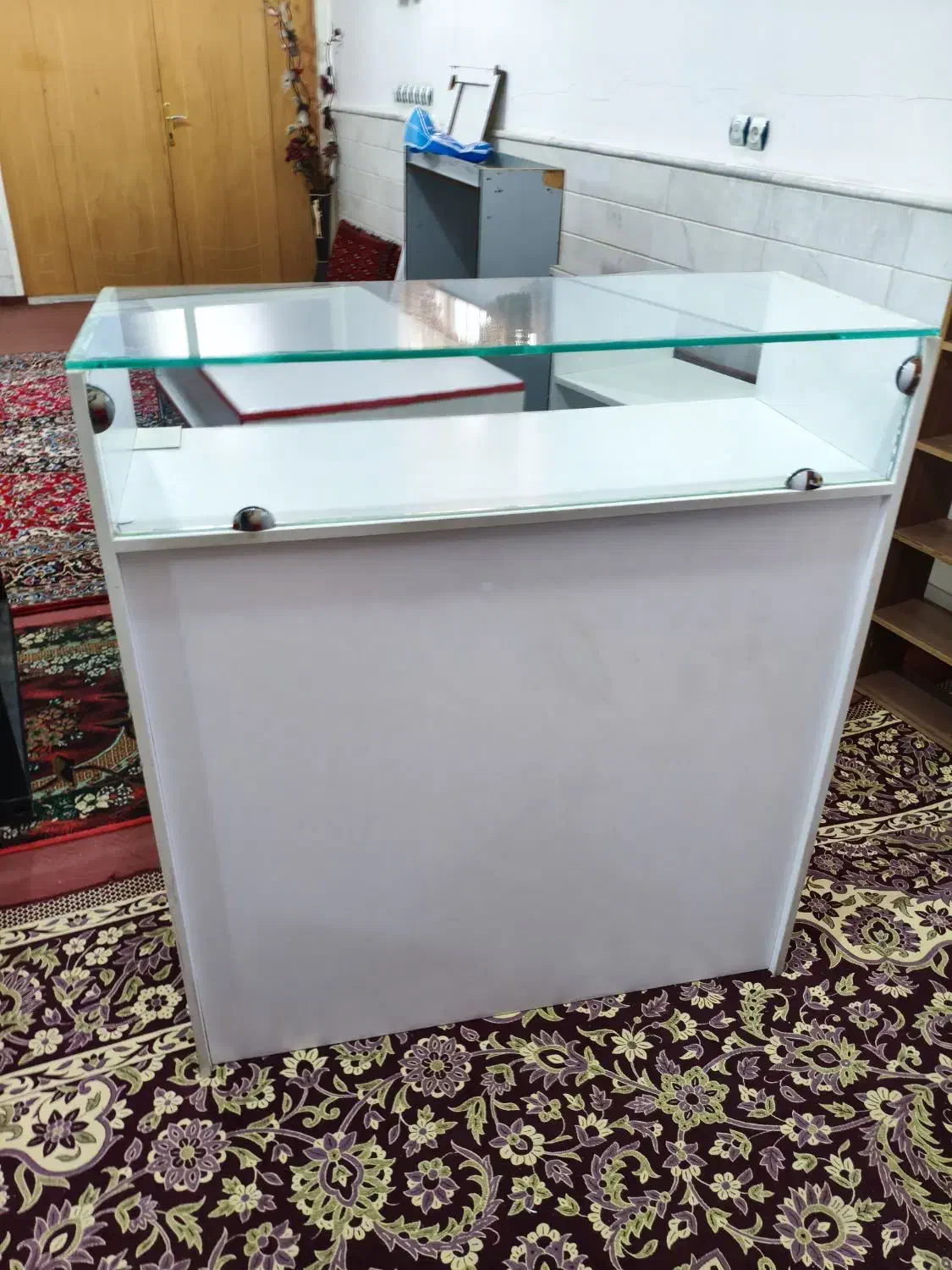 میز کانتر ، میز پیشخوان ، میز ویترین|فروشگاه و مغازه|قم, باجک سه|دیوار