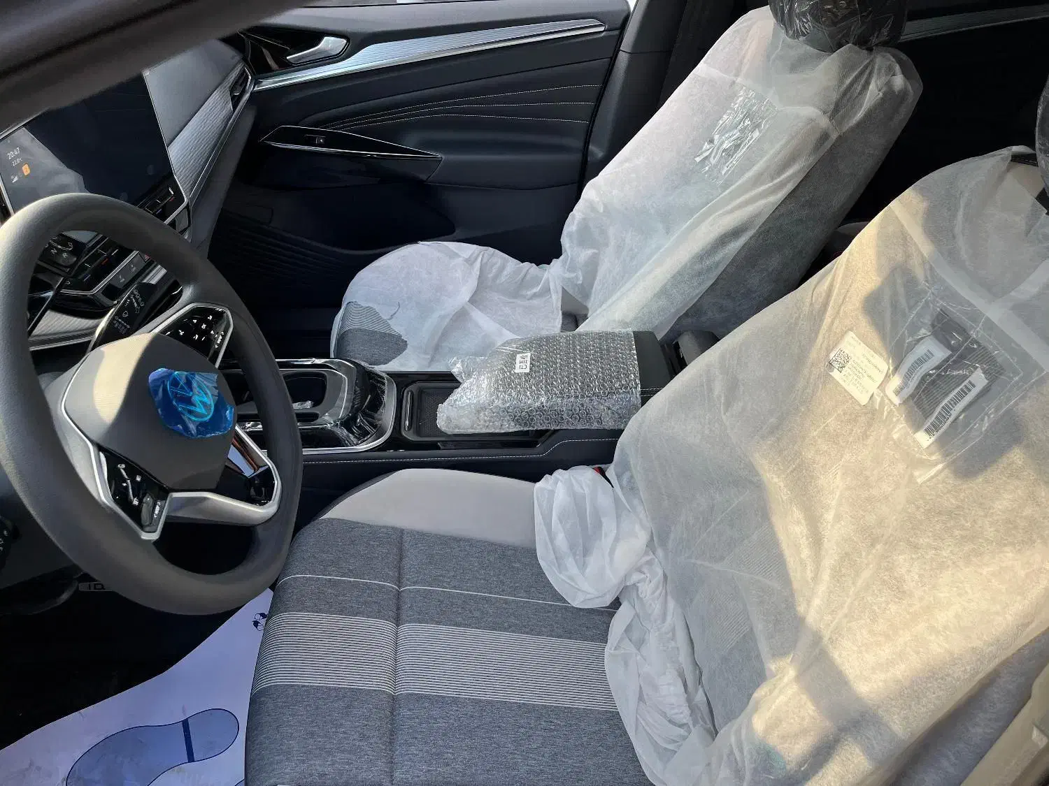 فولکس واگن ،ID 4 ،نقد و اقساط( سه مرحله ای)|خودرو سواری و وانت|شیراز, ابیوردی|دیوار