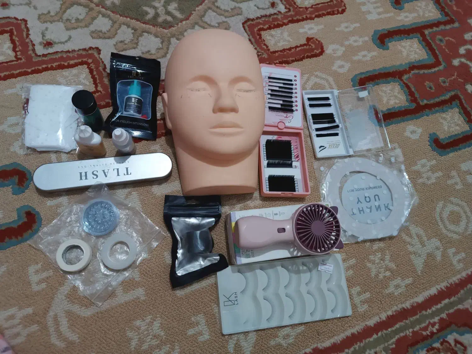 پک کامل اکستنشن مژه|آرایشگاه و سالن‌های زیبایی|پاکدشت, پاکدشت (مامازند)|دیوار