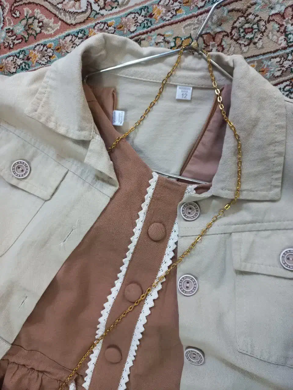 کت سارافون شال وکلاه سارافون تعدادی شومیزومانتو|کفش و لباس بچه|قم, نیروگاه|دیوار