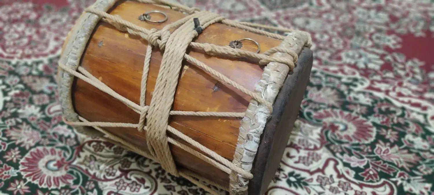 دهل اصل قدیمی نو نو|سازهای سنتی|قشم, |دیوار