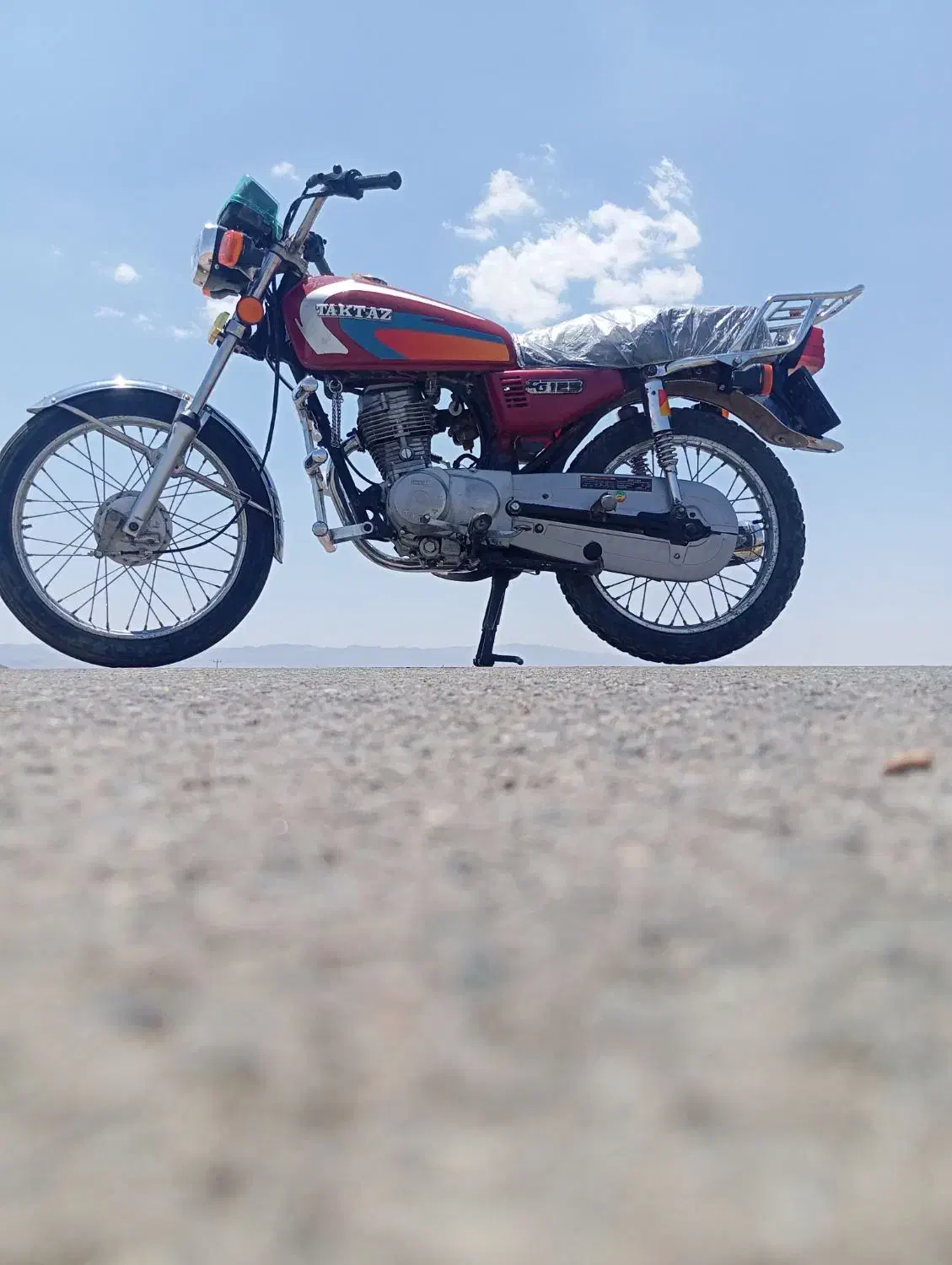 متور هندا مدل ۸۳|موتورسیکلت|بیرجند, |دیوار