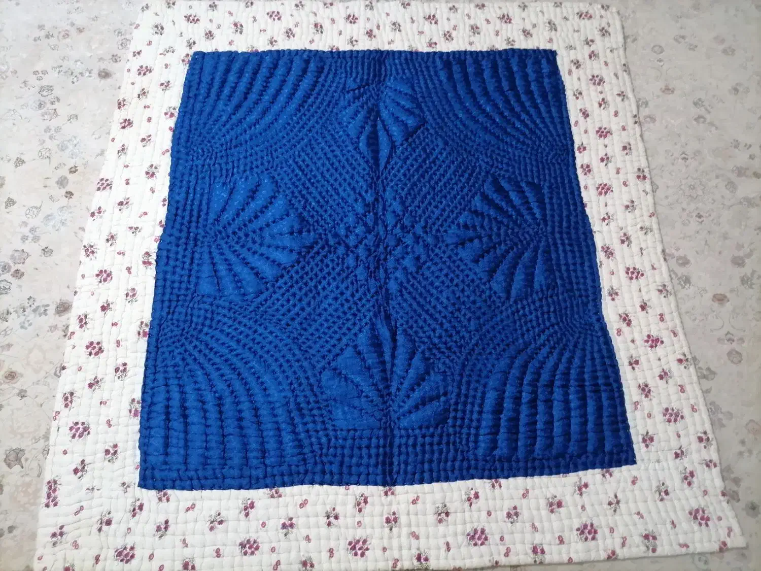 لحاف کرسی|رختخواب، بالش، پتو|شهریار, شهریار|دیوار