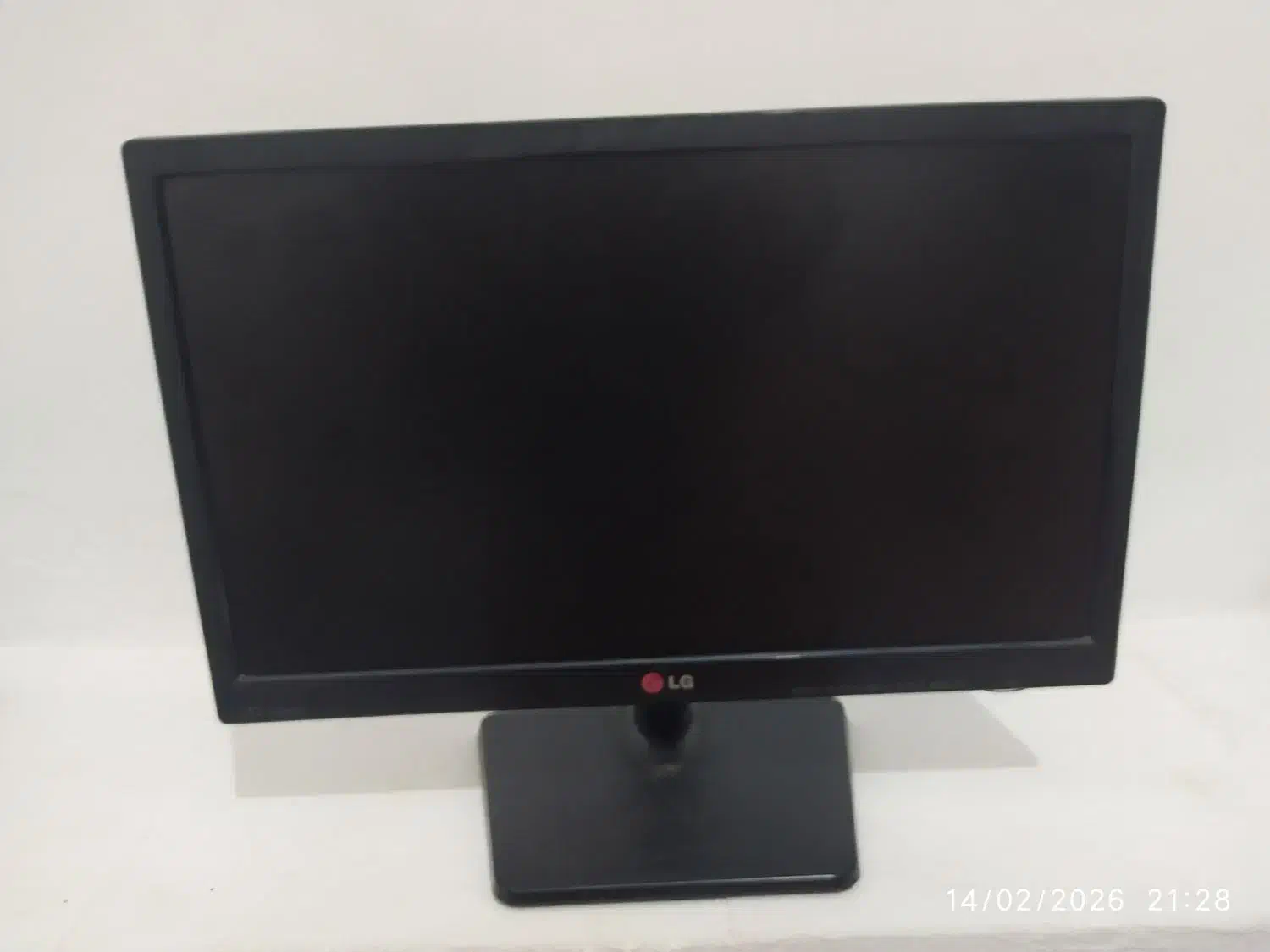 مانیتور LG|قطعات و لوازم جانبی رایانه|بوشهر, |دیوار