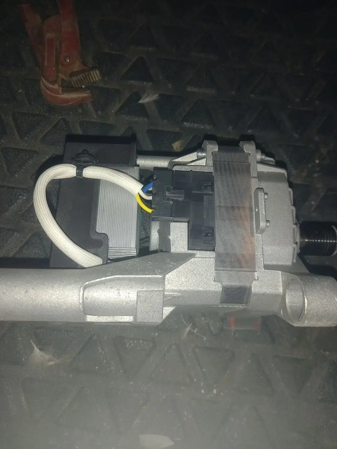 موتور‌لباس شویی ‌|ماشین لباسشویی و خشک‌کن لباس|زاهدان, |دیوار