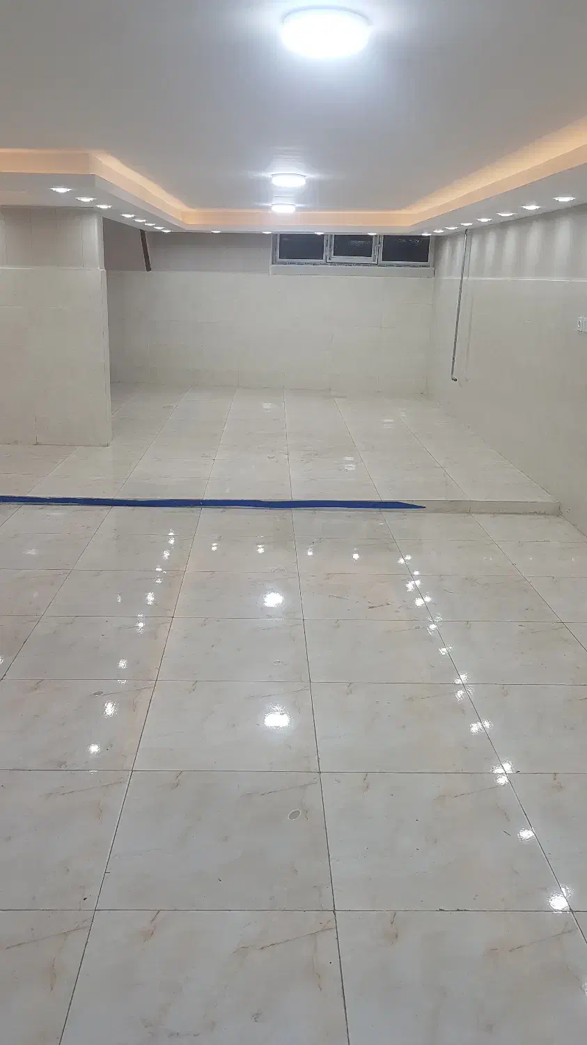 واگذاری یک باب واحد تجاری به اجاره|اجارهٔ مغازه و غرفه|مرند, |دیوار