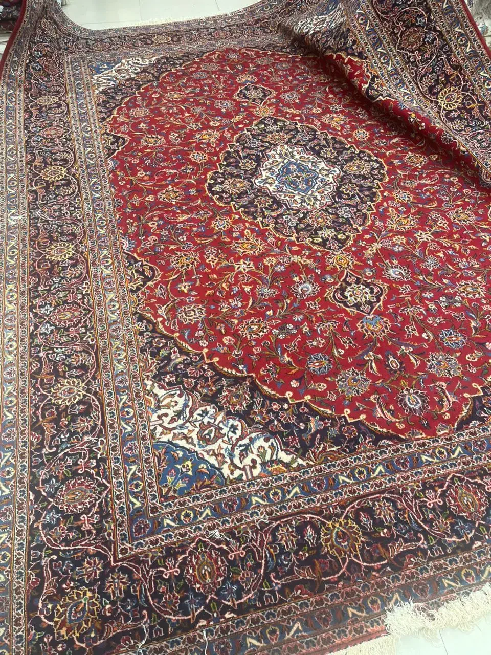 فرش جفت ۱۲ متری دستباف طرح کاشان کارکرده تمیز|فرش|تهران, شهرک چیتگر|دیوار
