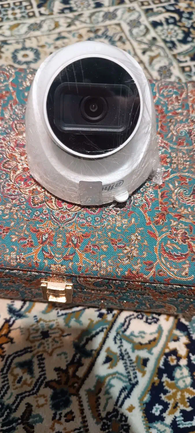 ۲عدد دوربین مداربسته با کیفیت همراه با ضبط صدا|دوربین مداربسته|تنکابن, |دیوار