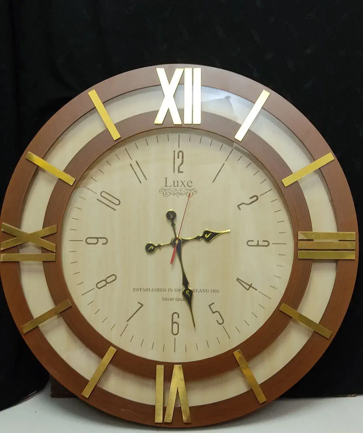 ساعت دیواری|ساعت دیواری و تزئینی|چمران, |دیوار