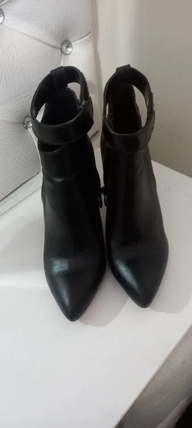 نیم بوت نو|کیف، کفش، کمربند|فردوسیه, |دیوار