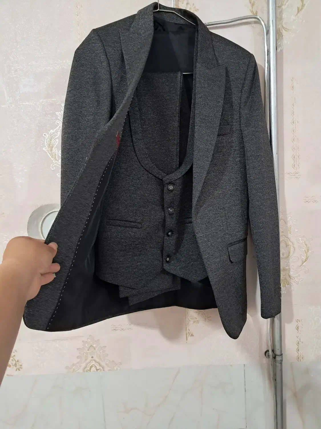 کت وشلوارپسرانه|لباس|تربتحیدریه, شهرک ولیعصر|دیوار