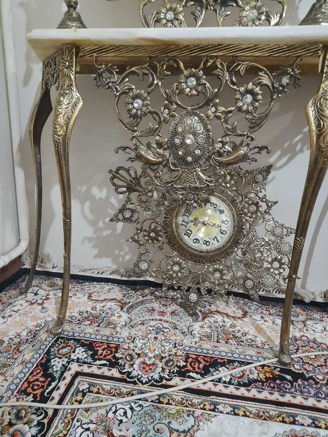 آینه وشمعدان با ساعت دیواری برنز|ساعت دیواری و تزئینی|تهران, آهنگ|دیوار