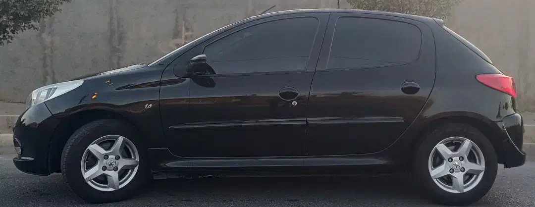 207 مدل ۱۴۰۰ـسقف فلز ، فرمان برقی فول|خودرو سواری و وانت|خرم‌آباد, |دیوار