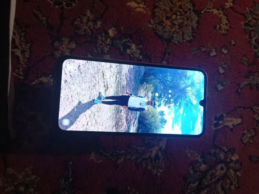 گوش ا ۲۴ حافظیه ۱۲۸ رام ۸|موبایل|اهواز, امانیه|دیوار