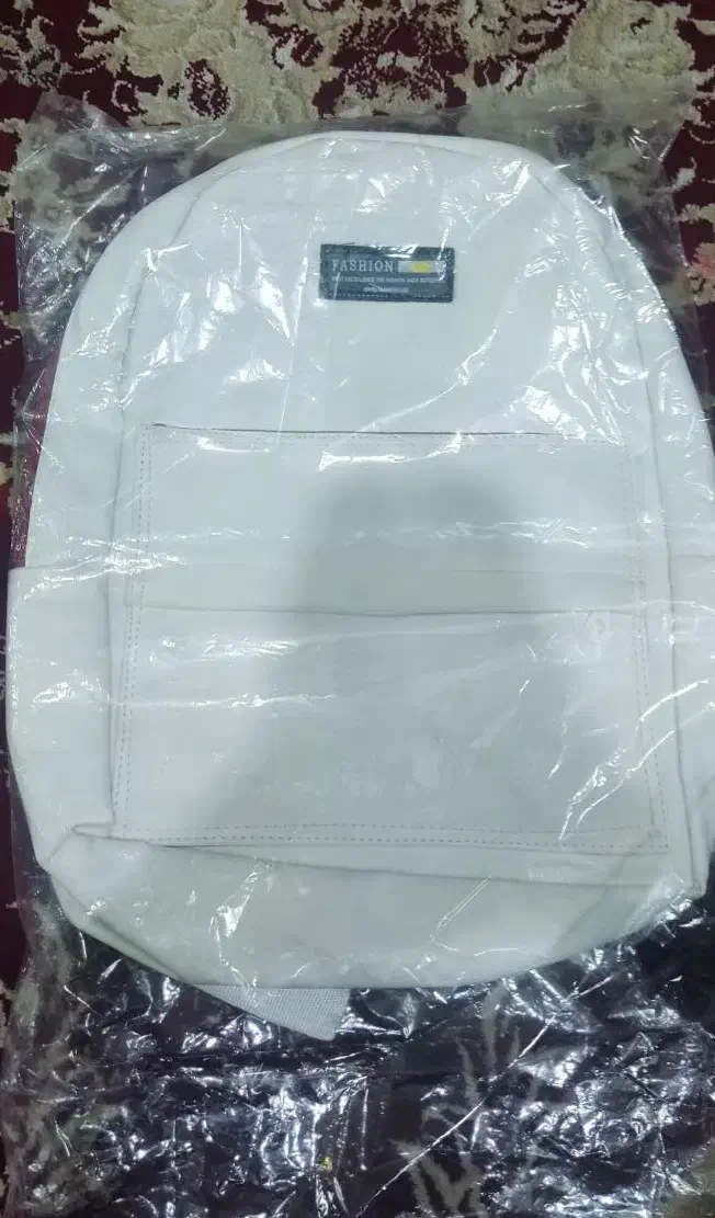 کوله پشتی نو|کیف، کفش، کمربند|لنجان, |دیوار