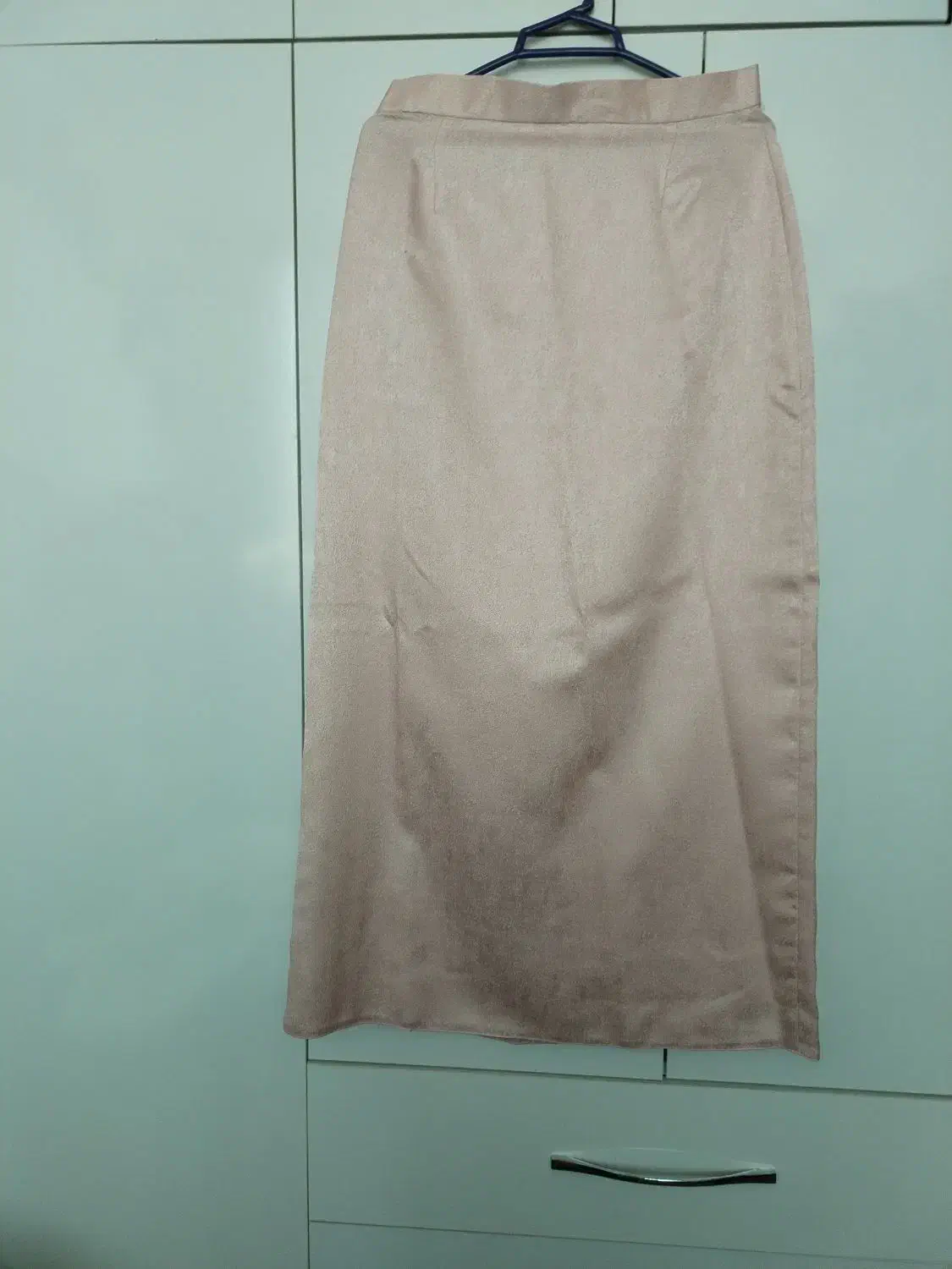 تعدادی لباس مجلسی سالم|لباس|مشهد, حجت|دیوار