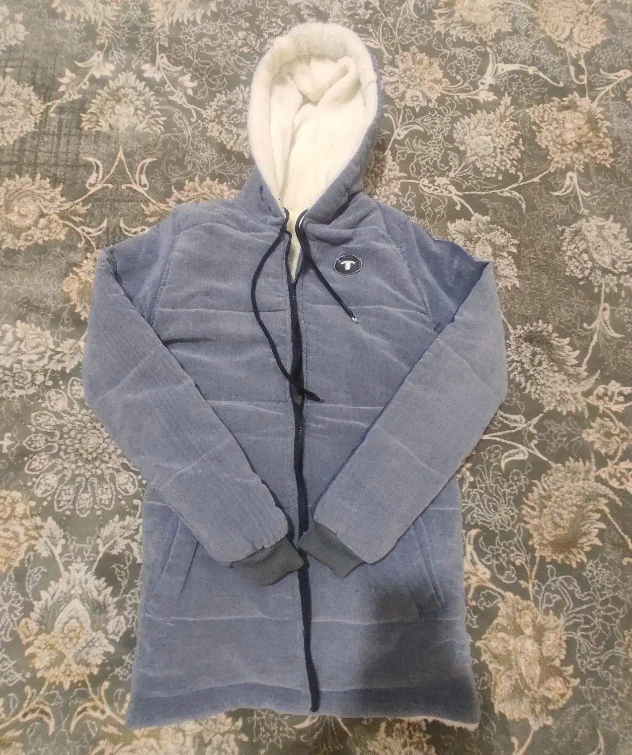 دو عدد کاپشن نو با جنس عالی|لباس|گنبد کاووس, |دیوار