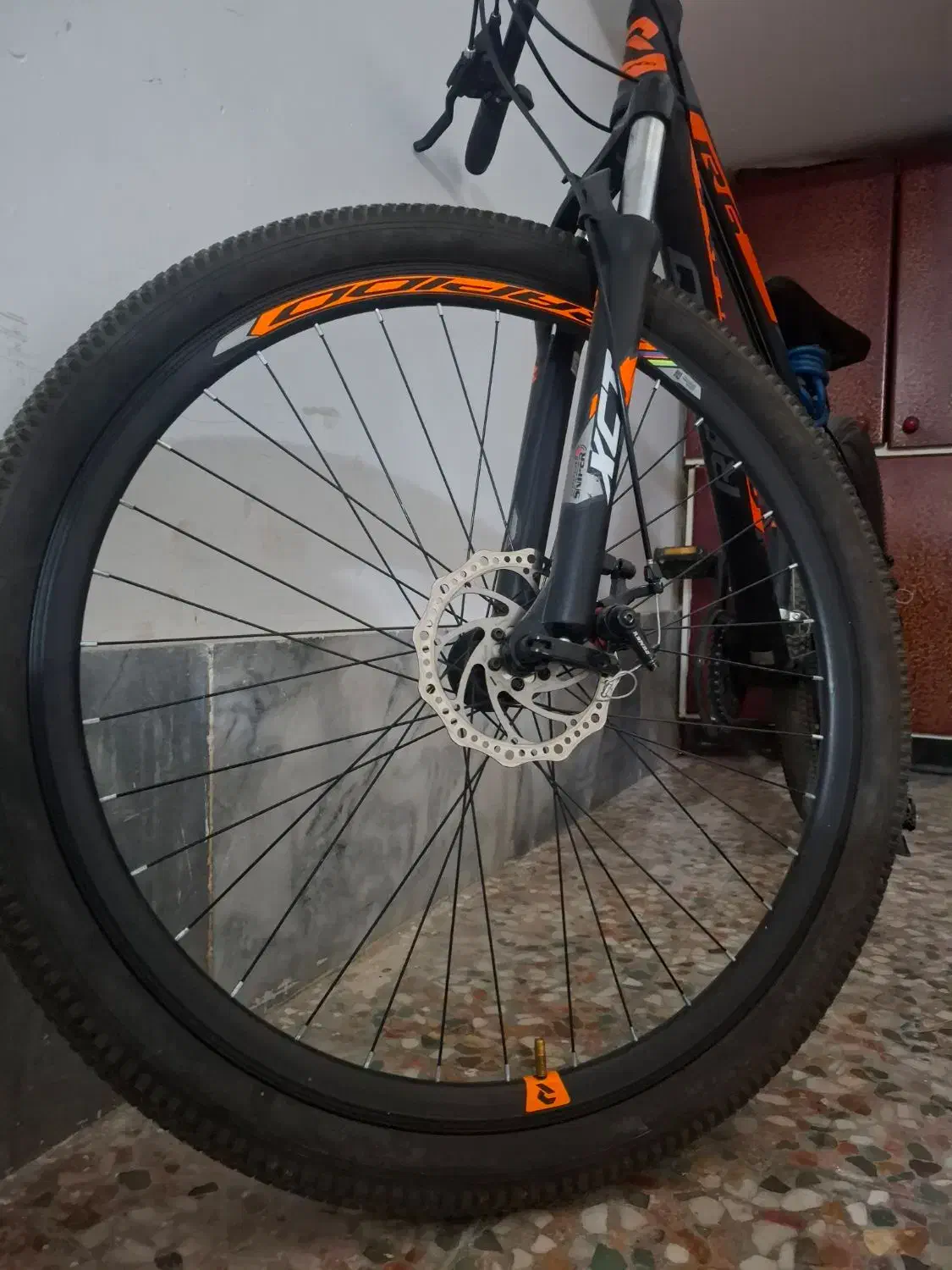 دوچرخه ۲۸ حرفه ای|دوچرخه، اسکیت، اسکوتر|قزوین, |دیوار