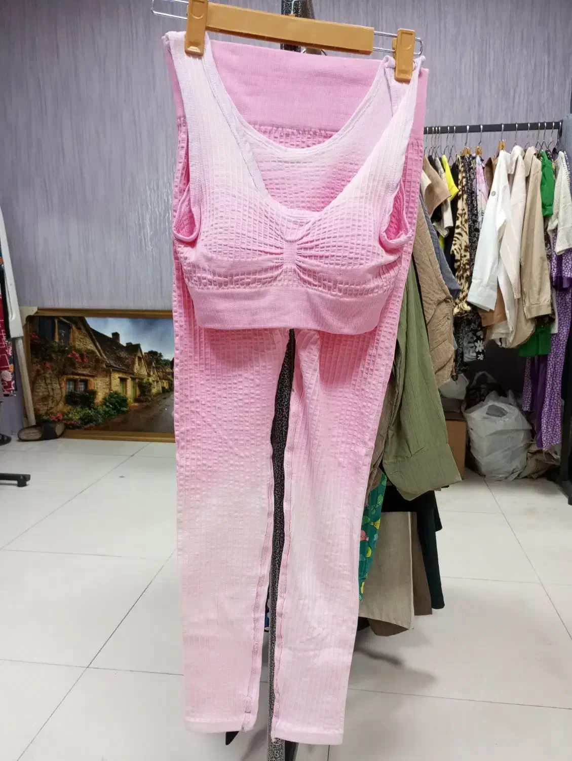 ست ورزشی|لباس|کرج, باغستان|دیوار