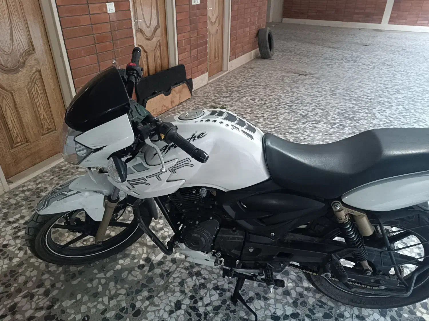 آپاچی 180 مدل 91|موتورسیکلت|اصفهان, جلالیه|دیوار