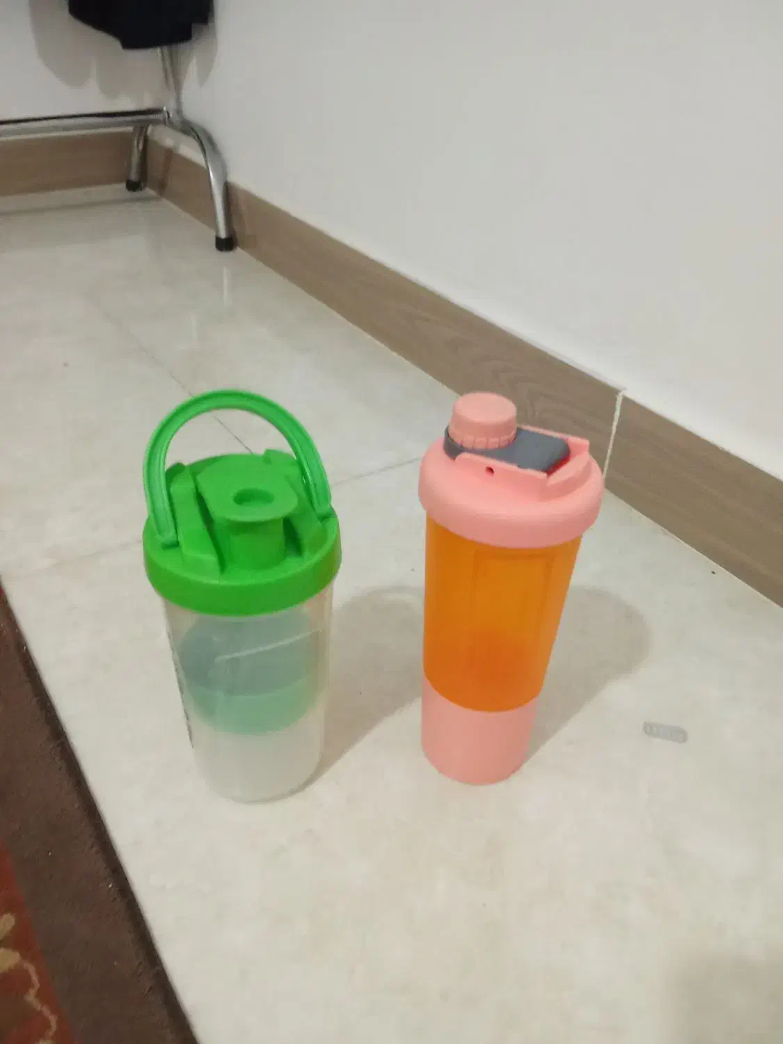 فروشسرویس سافی و لگن|ظروف نگهدارنده، پلاستیکی، یکبارمصرف|نورآباد, |دیوار