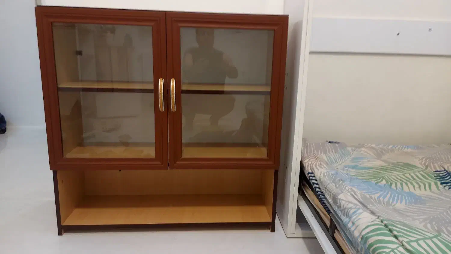 کتابخانه کوچک|کتابخانه، شلف، قفسه‌های دیواری|نیشابور, شهرک جانبازان|دیوار