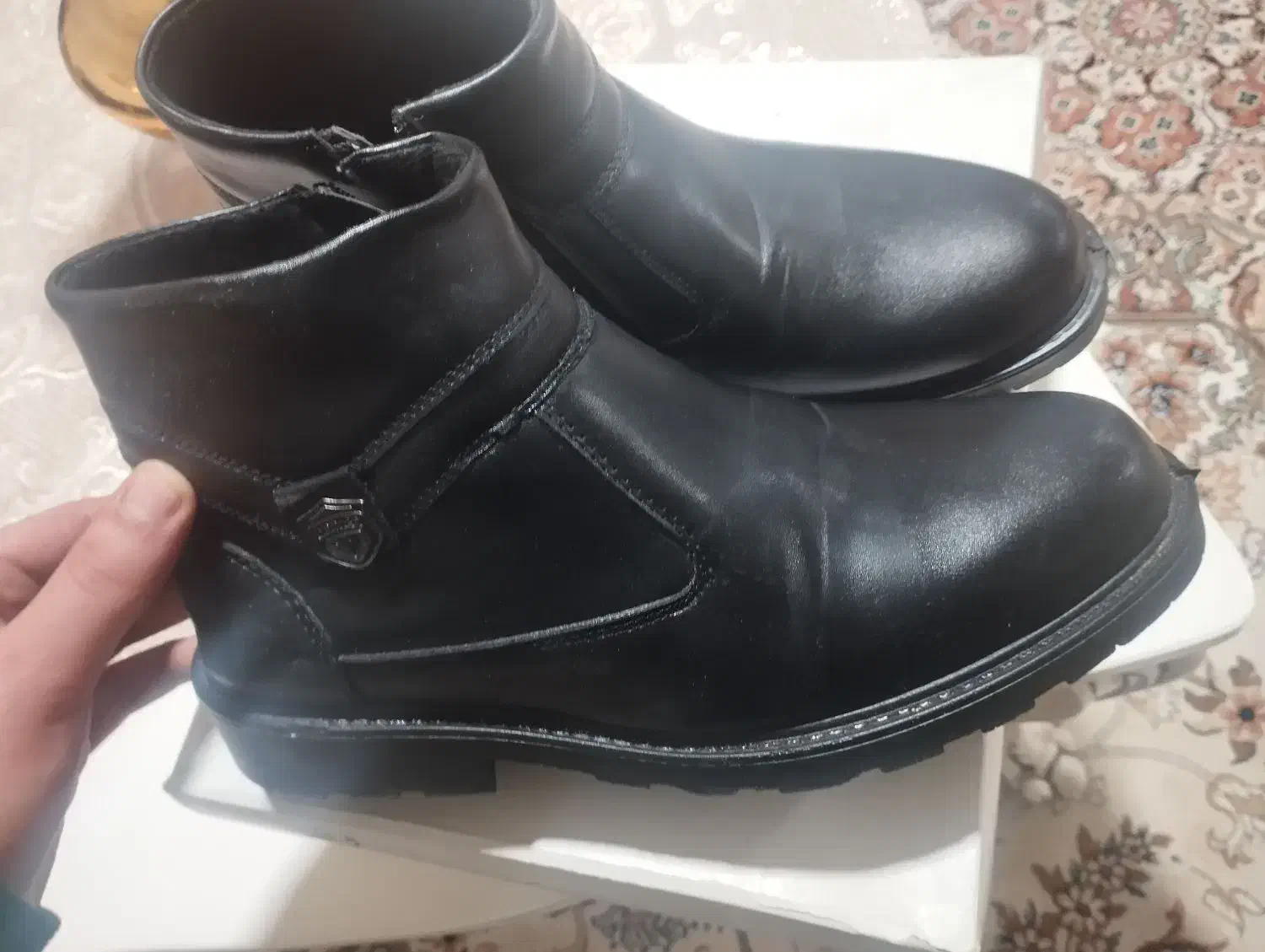 نیم بوت مردانه مشکلی  اصلا استفاده نشده|کیف، کفش، کمربند|دورود, |دیوار