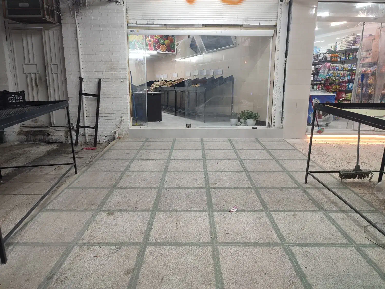 اجاره مغازه جاده سیمان جنب آگاهی|اجارهٔ مغازه و غرفه|بهبهان, |دیوار