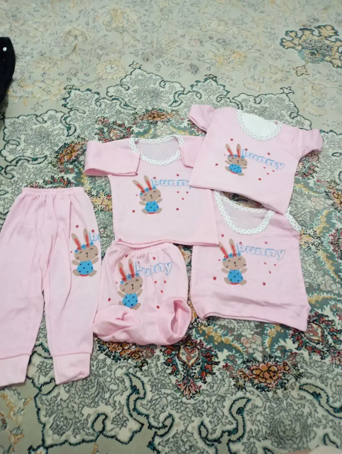 پوشاک زنانه و بچگانه|لباس|عنبرآباد, |دیوار