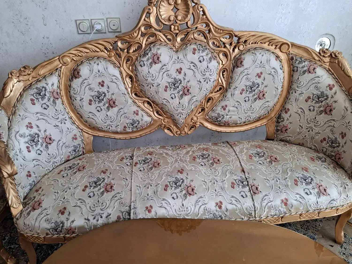 فروش فوری|مبلمان خانگی و میز عسلی|اردستان, |دیوار