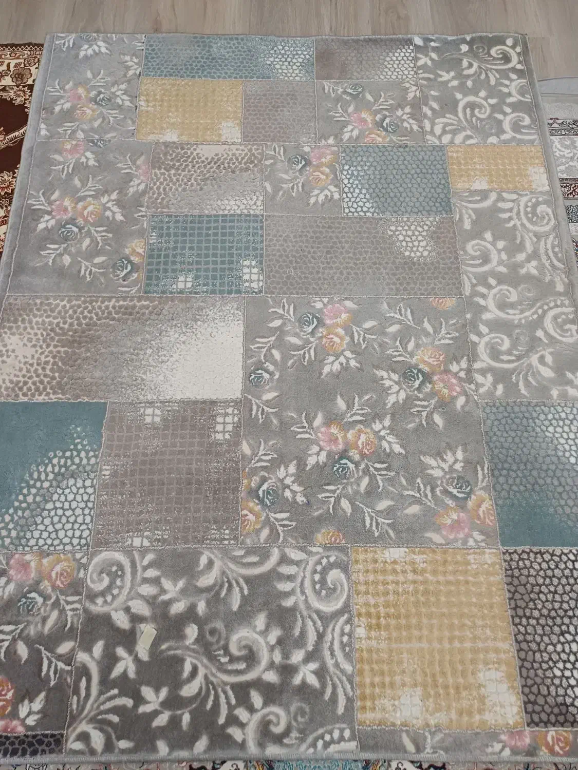 قالیچه دراندازه ۱۹۰در۱۵۰|فرش|رشت, آزادگان|دیوار