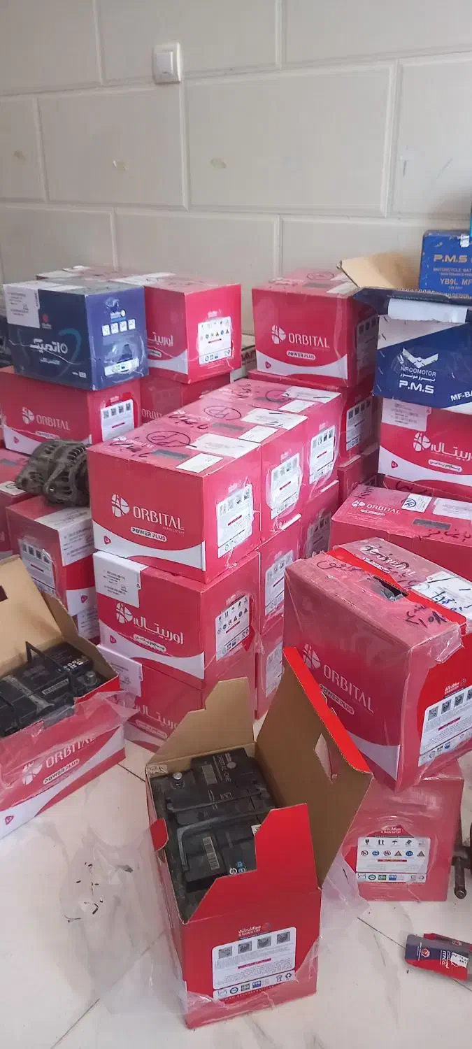 باطری به باتری|قطعات یدکی و لوازم جانبی|کاشان, کارگر|دیوار