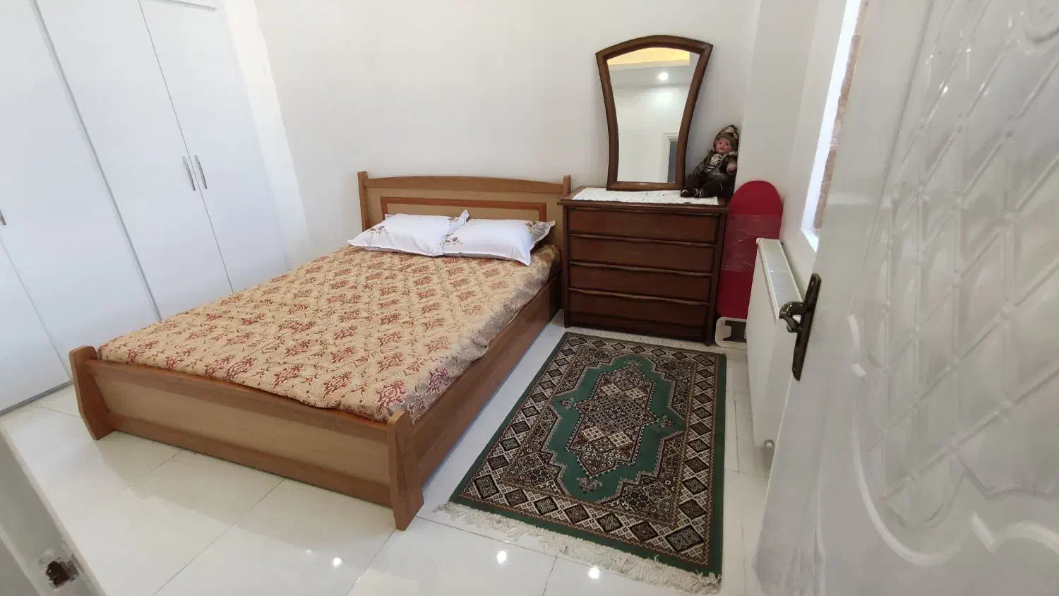 خوش خواب|تخت و سرویس خواب|گنبد کاووس, |دیوار