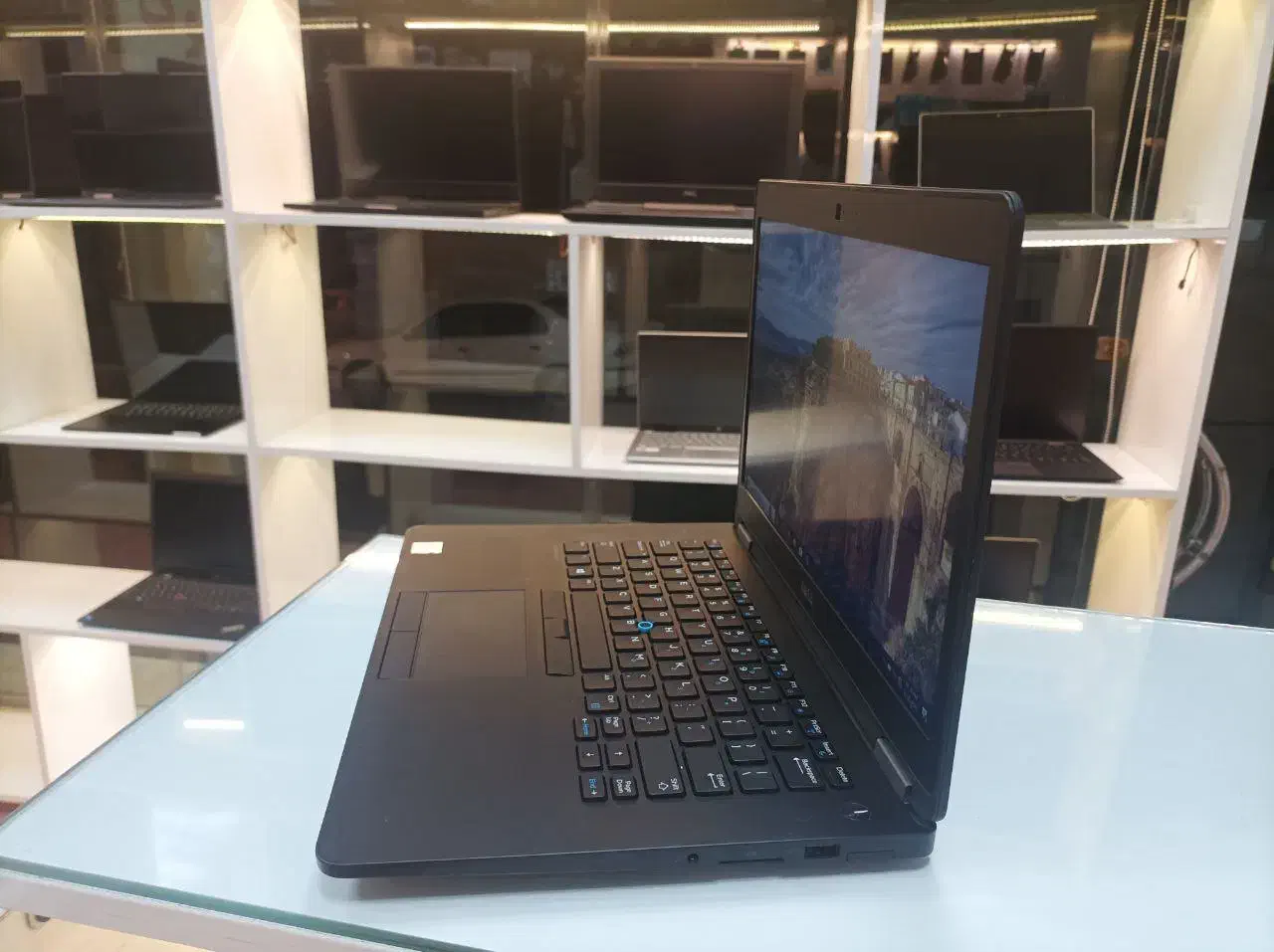 لپ تاپ Dell Latitude e7470       فروش اقساطی|رایانه همراه|سمنان, |دیوار