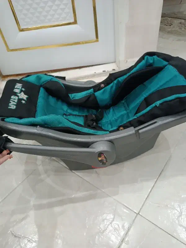 کریر|کالسکه و لوازم جانبی|فردیس, فردیس|دیوار