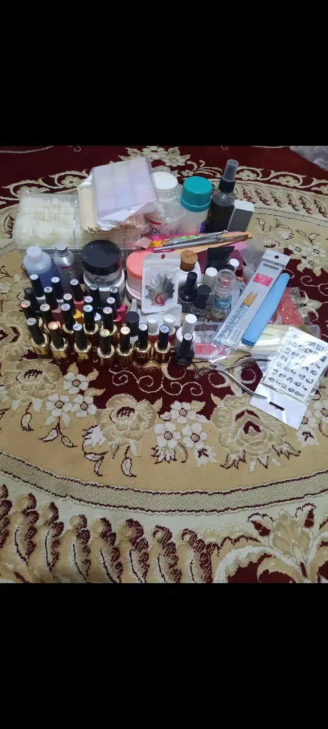 وسایل کاشت ناخن|آرایشی، بهداشتی، درمانی|اسلام‌شهر, باغ فیض|دیوار