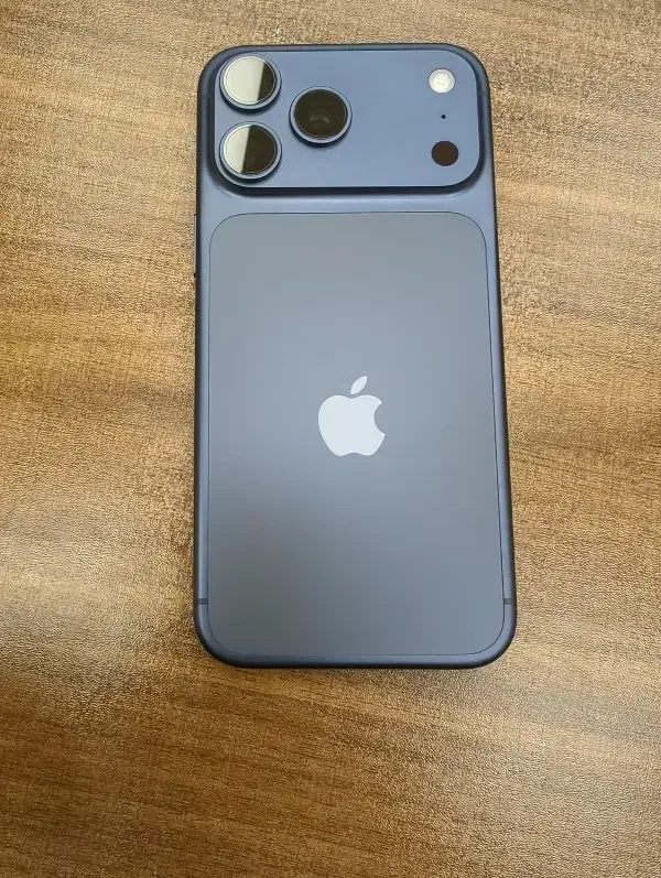 iphone 17pro max|موبایل|رشت, لاکانی|دیوار