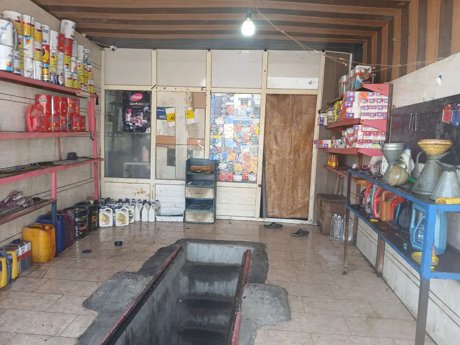 باسلام یک باب کارواش و یک باب تعویض روغنی|اجارهٔ مغازه و غرفه|اهواز, سپیدار|دیوار