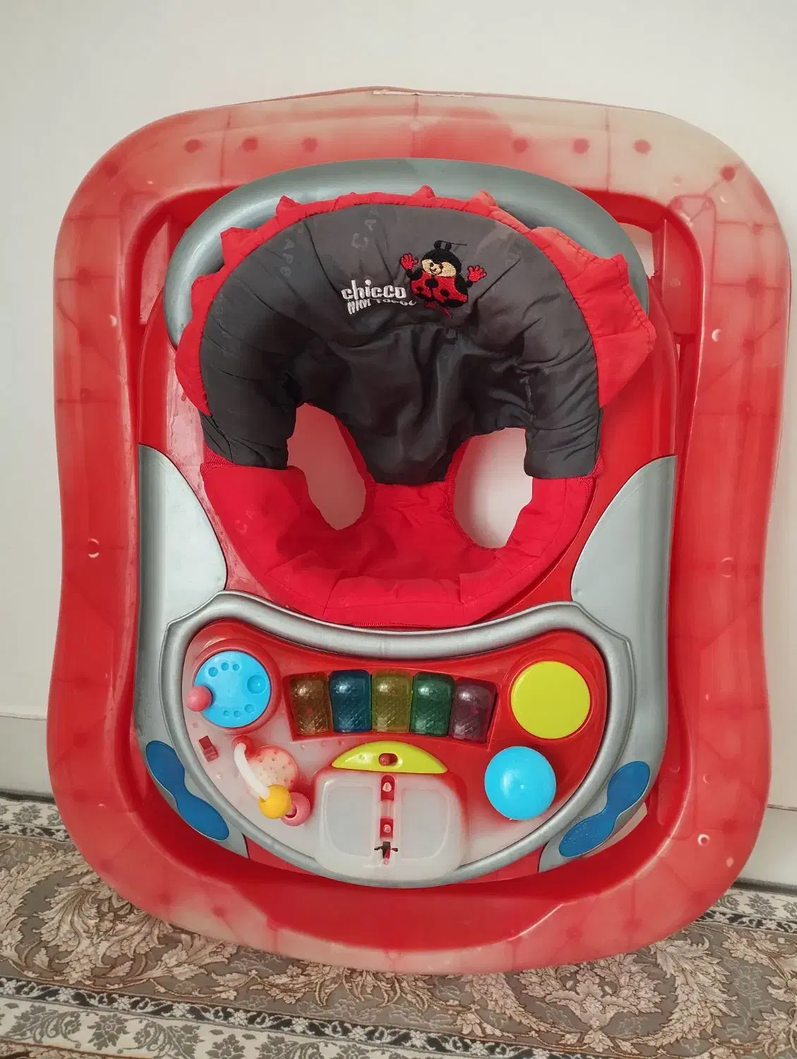 روروئک|اسباب و اثاث بچه|رشت, حمیدیان|دیوار