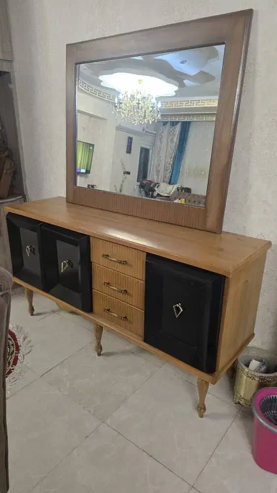 میز کنسول سفارشی ساخت با چوب|بوفه، ویترین، کنسول|مراغه, |دیوار