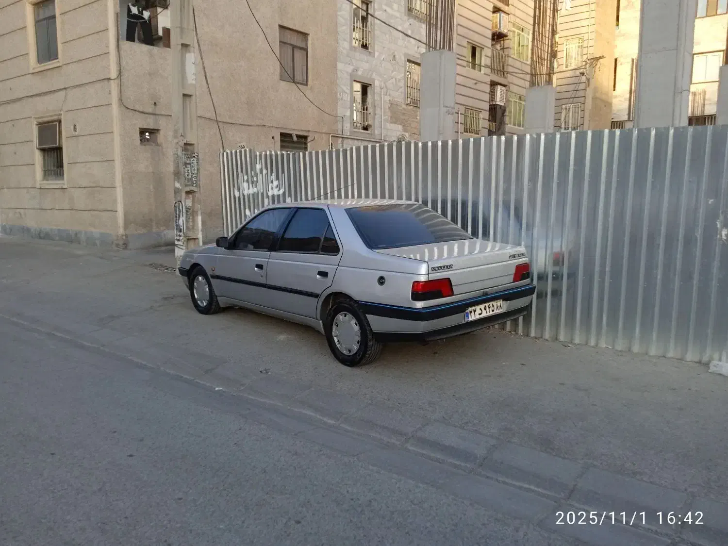 پژو ۴۰۵ مدل۱۳۸۹|خودرو سواری و وانت|فردیس, شهرک شهید حسینی|دیوار